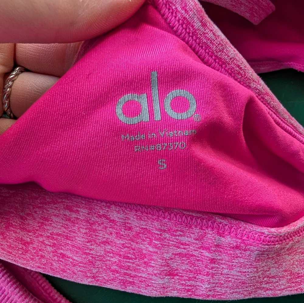 Alo Pink Sports Bra and Shorts Set - Picture 4 of 8